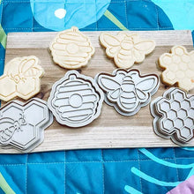 Load image into Gallery viewer, Bee - Dough Cutter Set
