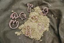 Load image into Gallery viewer, Baby Dinosaur Eco Cutter ™ Includes: Set of 8 Mini Cutters
