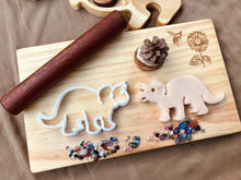 Load image into Gallery viewer, Triceratops Bio Cutter