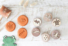Load image into Gallery viewer, Wood Stampers - REPTILE