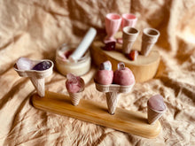 Load image into Gallery viewer, Wooden Icecream Cone Holder (4 hole)