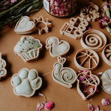 Load image into Gallery viewer, Sensory Kit Eco Cutter Set